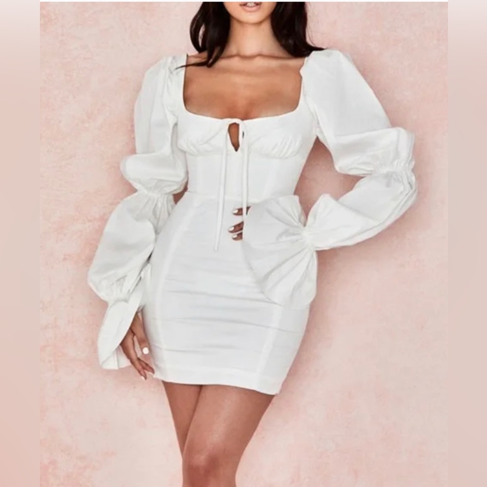 House Of CB 'Elsie' White Puff Sleeve Corset Dress